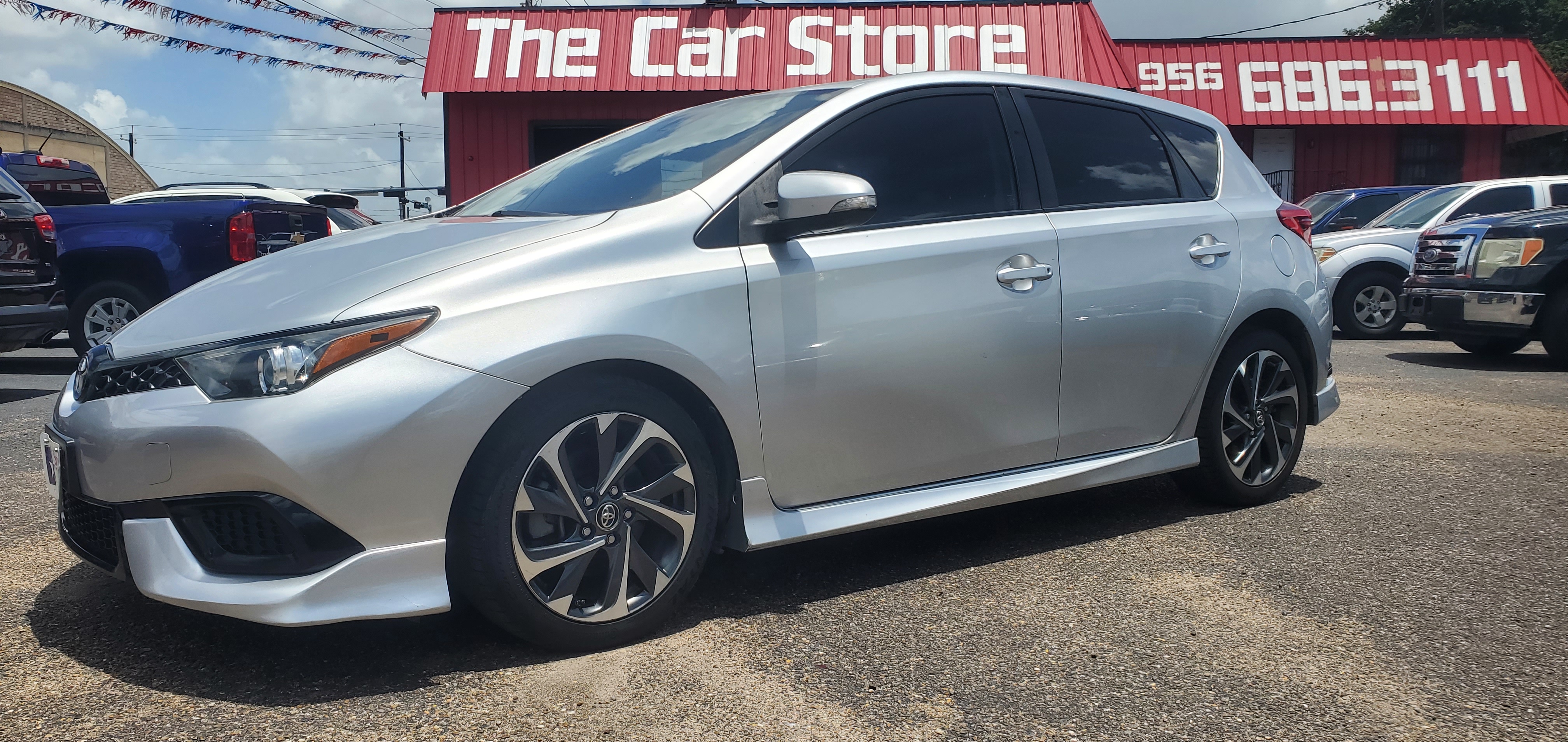 2017 TOYOTA COROLLA iM ZRE186L