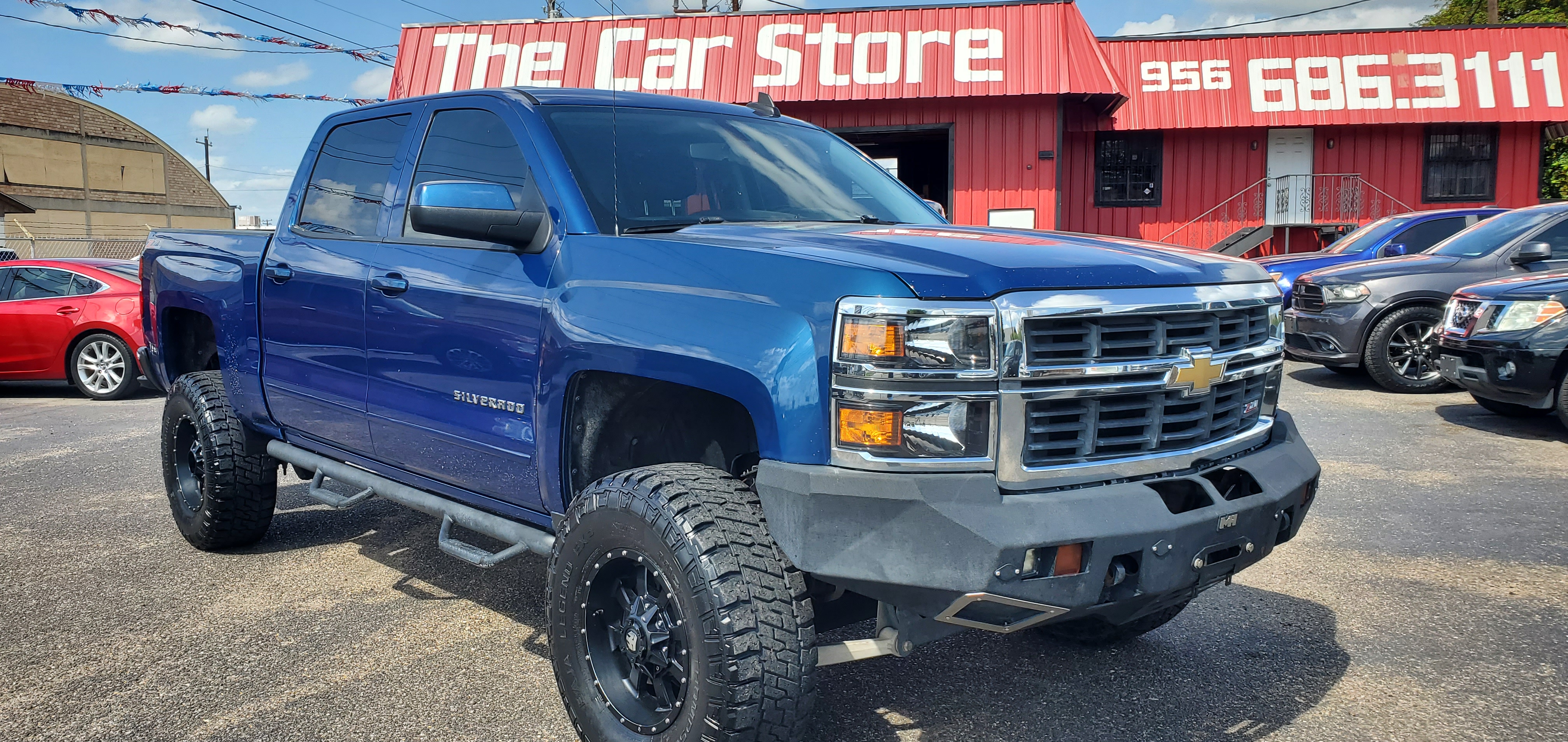 Vehicle photo 6